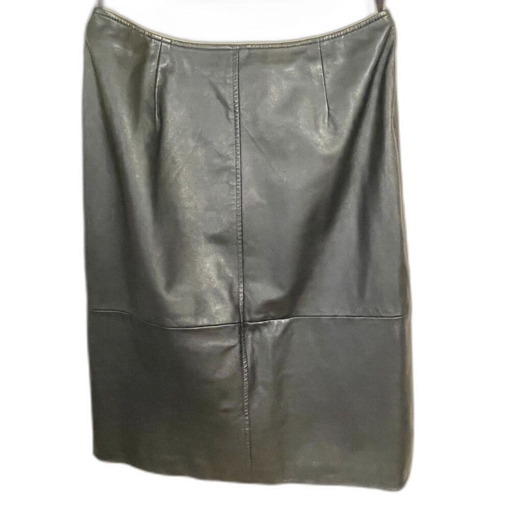 Liz Claiborne Lizsport black leather knee length skirt size 12